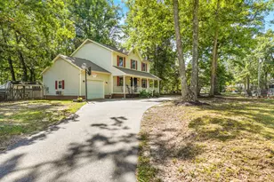 5226 McManus Dr, Fredericksburg, VA 22407 - Photo 3