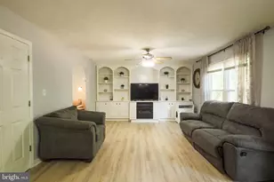 4400 Caven Ct N, Fredericksburg, VA 22408 - Photo 15