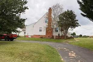 11501 Harvestdale Dr, Fredericksburg, VA 22407 - Photo 3