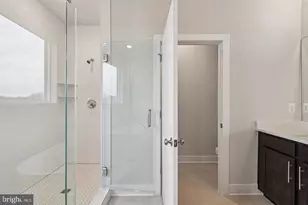 11527 Chalmers Ln, Fredericksburg, VA 22407 - Photo 31