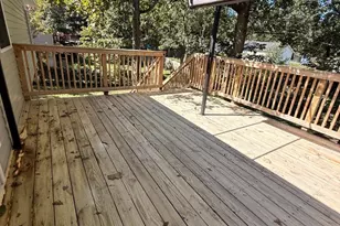 209 Wyatt Dr, Fredericksburg, VA 22407 - Photo 9