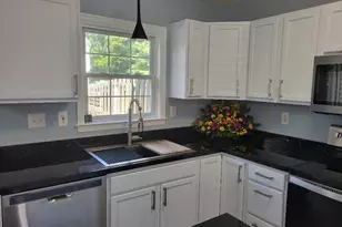 10612 Guilderland Ct, Fredericksburg, VA 22408 - Photo 3