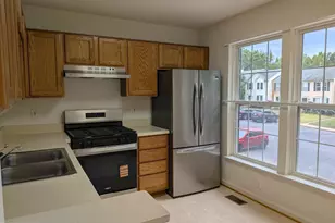 10015 Grass Market Ct, Fredericksburg, VA 22408 - Photo 21