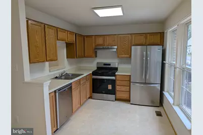 10015 Grass Market Court, Fredericksburg, VA 22408 - Photo 17