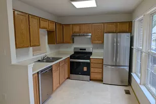 10015 Grass Market Ct, Fredericksburg, VA 22408 - Photo 17