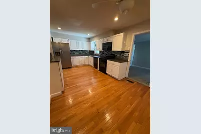 10310 Meadowview Drive, Fredericksburg, VA 22408 - Photo 9