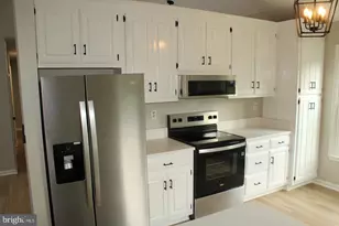 5908 Danielle Dr, Fredericksburg, VA 22407 - Photo 13