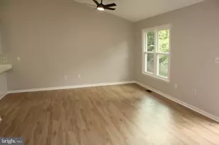 5908 Danielle Dr, Fredericksburg, VA 22407 - Photo 7
