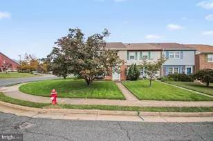 301 Clay St, Fredericksburg, VA 22408 - Photo 3