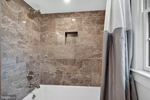 7 Foxhall Cir, Fredericksburg, VA 22407 - Photo 11