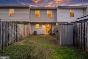 4028 England Town Rd, Fredericksburg, VA 22408 - Photo 3