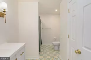 800 Shamrock Dr, Fredericksburg, VA 22407 - Photo 21