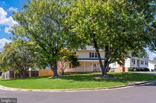 800 Shamrock Dr, Fredericksburg, VA 22407 - Photo 33