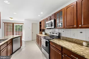 10307 Napoleon St, Fredericksburg, VA 22408 - Photo 11