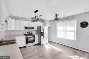 10515 Limburg Ct, Fredericksburg, VA 22408 - Photo 7