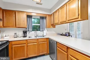13204 Wilderness Park Dr, Spotsylvania, VA 22551 - Photo 5