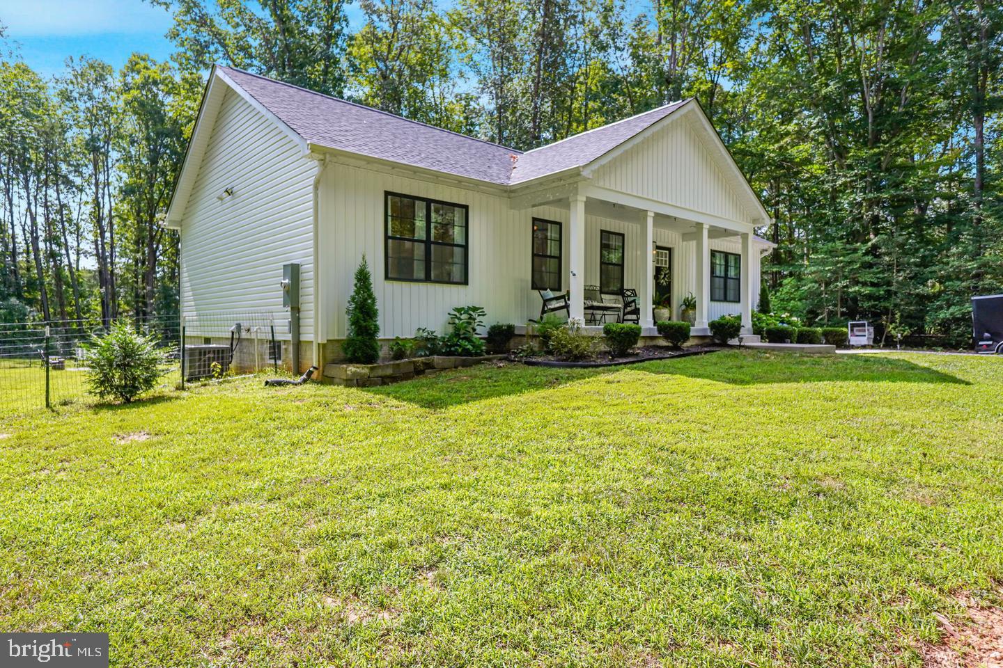 6517 Newell Ln, Spotsylvania, VA 22551 - MLS VASP2046764 - Coldwell Banker
