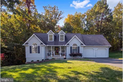12907 Maple Springs Drive, Fredericksburg, VA 22408 - Photo 9
