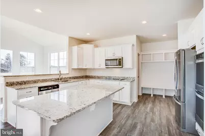 2107 Warrenton Road, Fredericksburg, VA 22406 - Photo 5