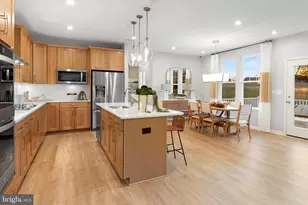 638 Collingwood Dr, Fredericksburg, VA 22405 - Photo 3