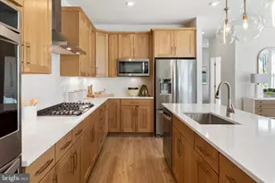 638 Collingwood Dr, Fredericksburg, VA 22405 - Photo 5