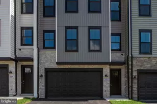 352 Evermore Ln, Stafford, VA 22554 - Photo 1