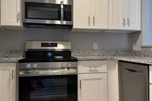 202 Grosvenor Ln, Stafford, VA 22556 - Photo 9