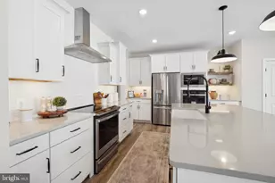 1054 Broad Lk Dr, Fredericksburg, VA 22406 - Photo 7