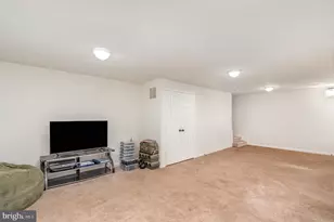 205 Powhatan Ct, Stafford, VA 22556 - Photo 17