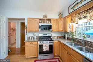 18 Winslow Rd, Fredericksburg, VA 22406 - Photo 9