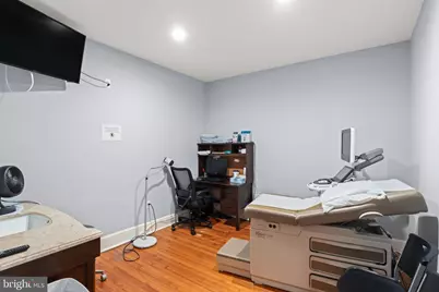 412 Cambridge Street #100, Fredericksburg, VA 22405 - Photo 5