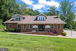 412 Cambridge St, Fredericksburg, VA 22405 - Photo 1