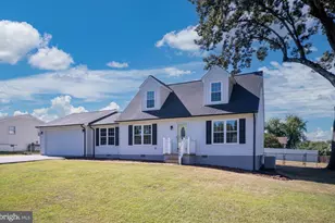 1708 Sherwood Dr, Fredericksburg, VA 22405 - Photo 7