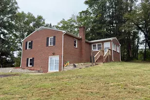 2664 Warrenton Rd, Fredericksburg, VA 22406 - Photo 3