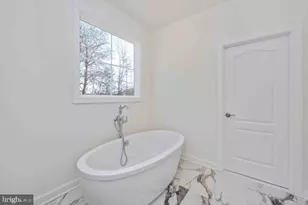 260 Chriswood Ln, Stafford, VA 22556 - Photo 15