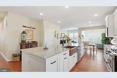 5909 Avery Point Drive, Fredericksburg, VA 22406 - Photo 7