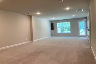 80 Andrews Pl, Fredericksburg, VA 22405 - Photo 13