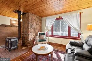 76 Grove Ln, Fredericksburg, VA 22406 - Photo 5