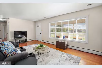 148 Sanford Drive, Fredericksburg, VA 22406 - Photo 5