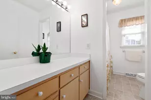 918 Northside Dr, Fredericksburg, VA 22405 - Photo 17