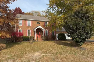 33 Brookstone Dr, Fredericksburg, VA 22405 - Photo 1