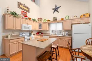 164 Bridgewater Cir, Fredericksburg, VA 22406 - Photo 17