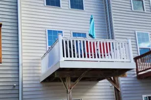 320 Rolling Valley Dr, Fredericksburg, VA 22405 - Photo 7