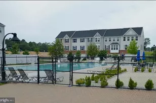 320 Rolling Valley Dr, Fredericksburg, VA 22405 - Photo 9