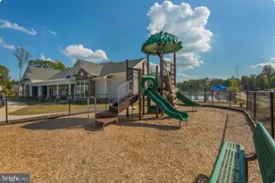 320 Rolling Valley Dr, Fredericksburg, VA 22405 - Photo 11