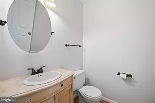 516 Gleneagle Dr, Fredericksburg, VA 22405 - Photo 9