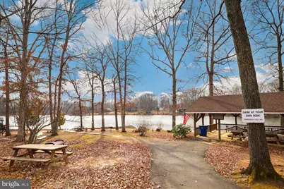 1138 Lakeview Drive, Stafford, VA 22556 - Photo 25