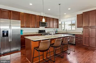 944 Basswood Dr, Stafford, VA 22554 - Photo 3