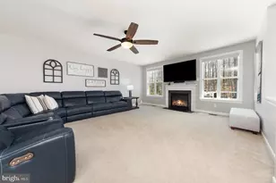 105 Adelaide Ct, Fredericksburg, VA 22405 - Photo 7