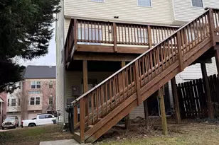402 Shaw Ct, Fredericksburg, VA 22405 - Photo 3